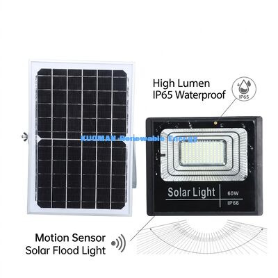 120Lm/W উচ্চ লুমেন সোলার ফ্লাড লাইট IP65 ওয়াটারপ্রুফ এবং আউটডোর পার্কিংয়ের জন্য 50W-300W আউটপুট সহ